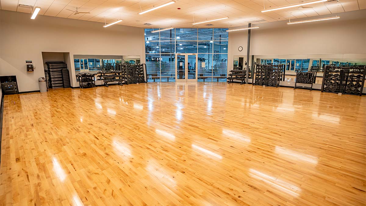 Gym in Burlington O2 Fitness Burlington New Market Square